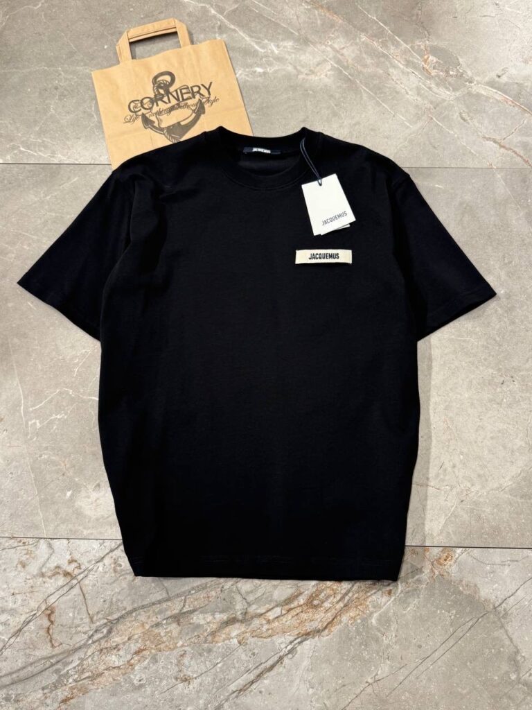 Футболка Jacquemus