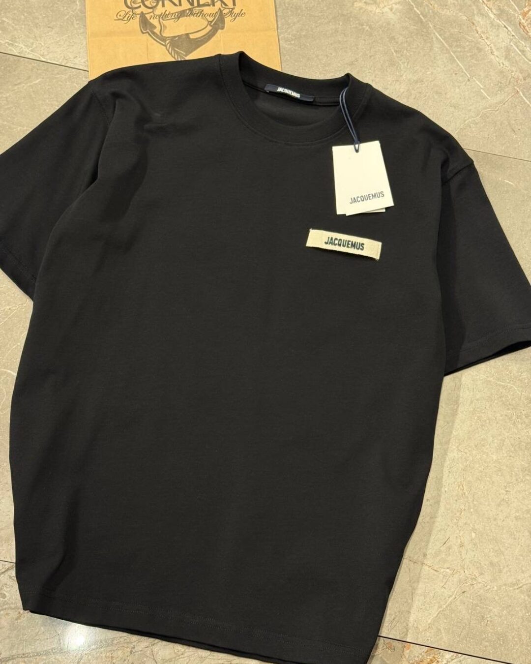Футболка Jacquemus
