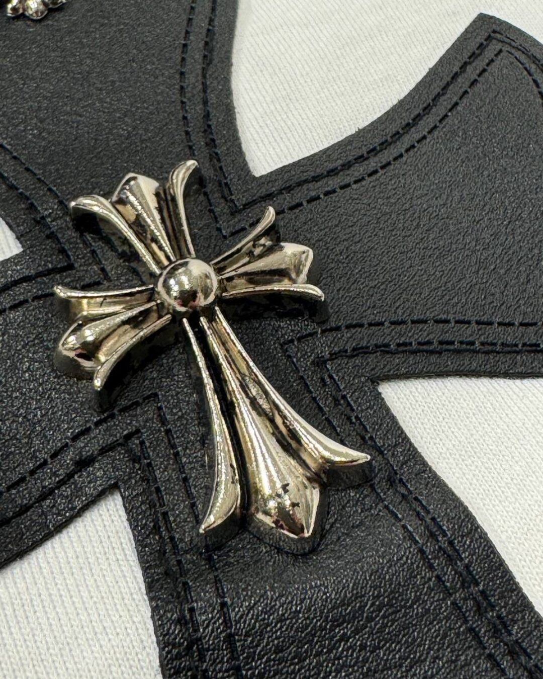 Футболка Chrome Hearts