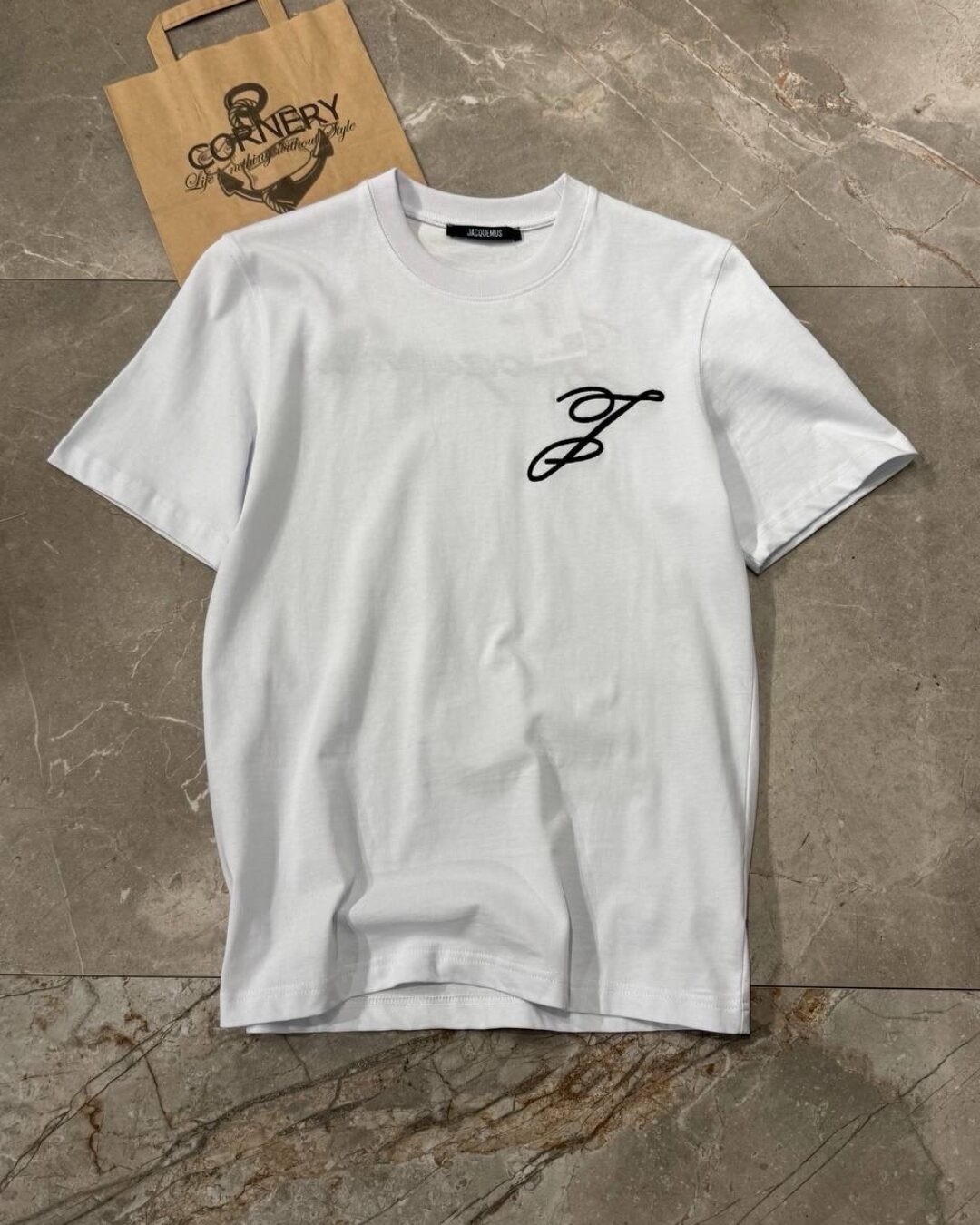 Футболка Jacquemus