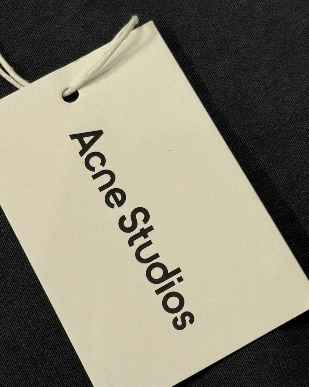 Костюм Acne