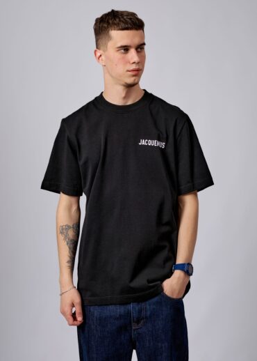Футболка Jacquemus