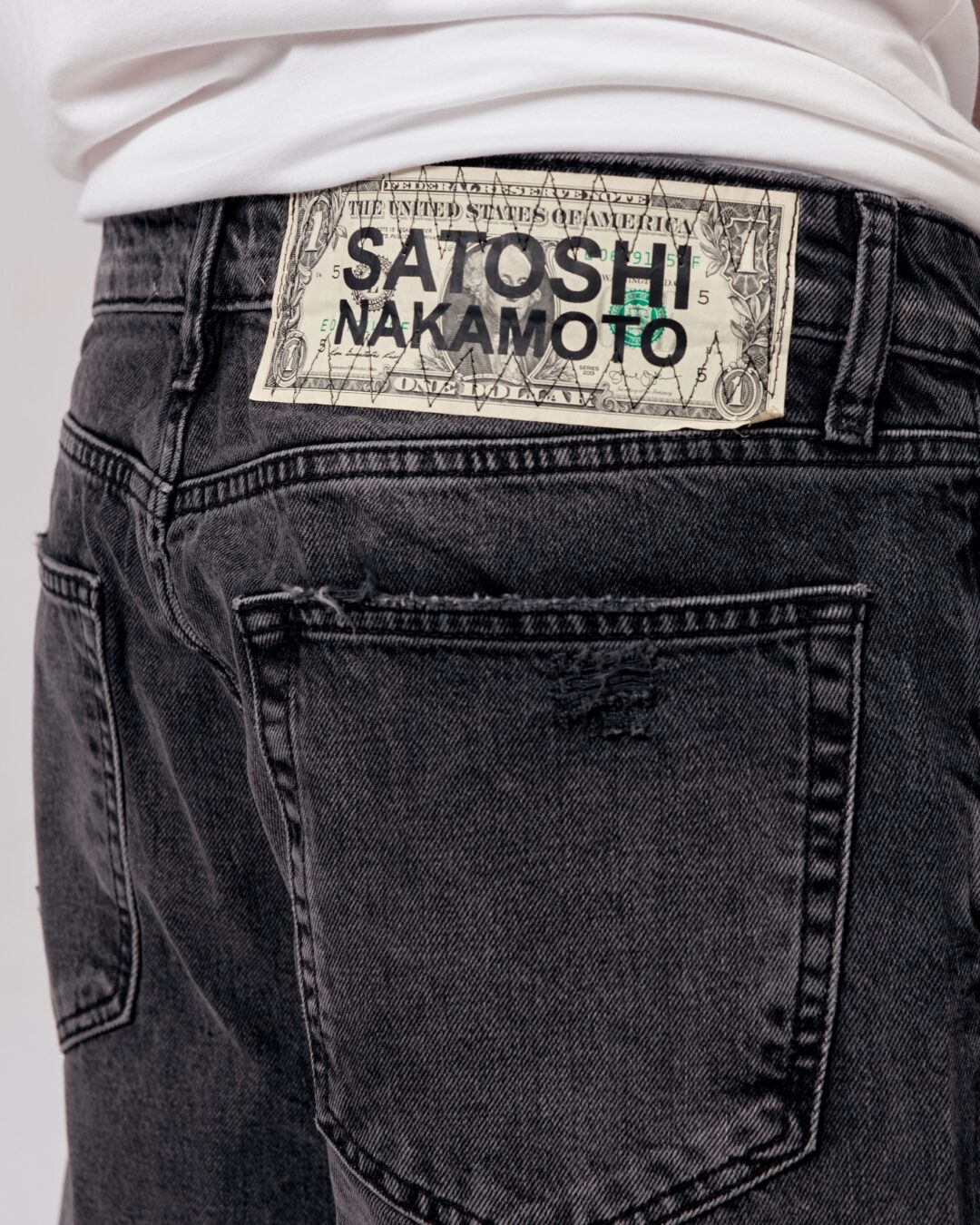 Джинсы Satoshi Nakamoto