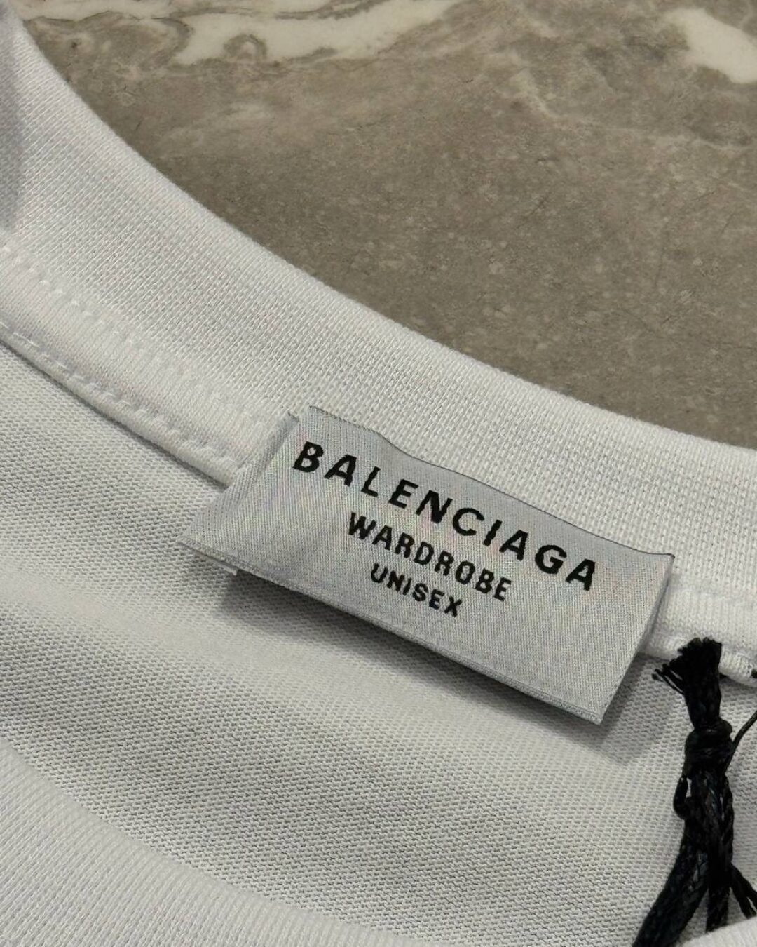 Футболка Balenciaga