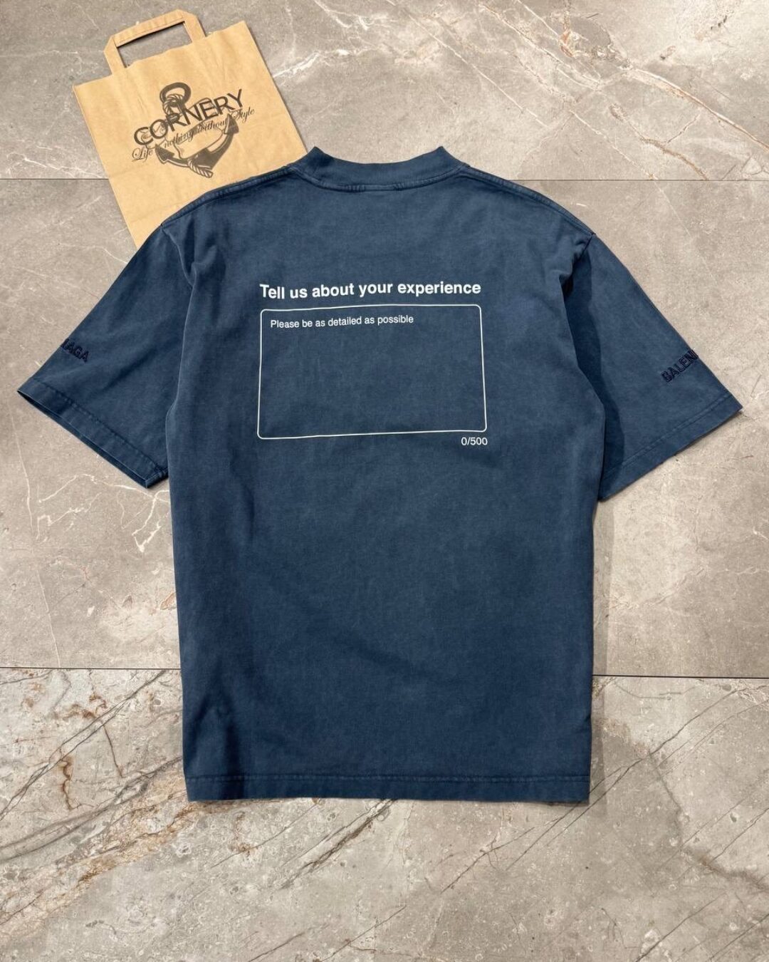 Футболка Balenciaga
