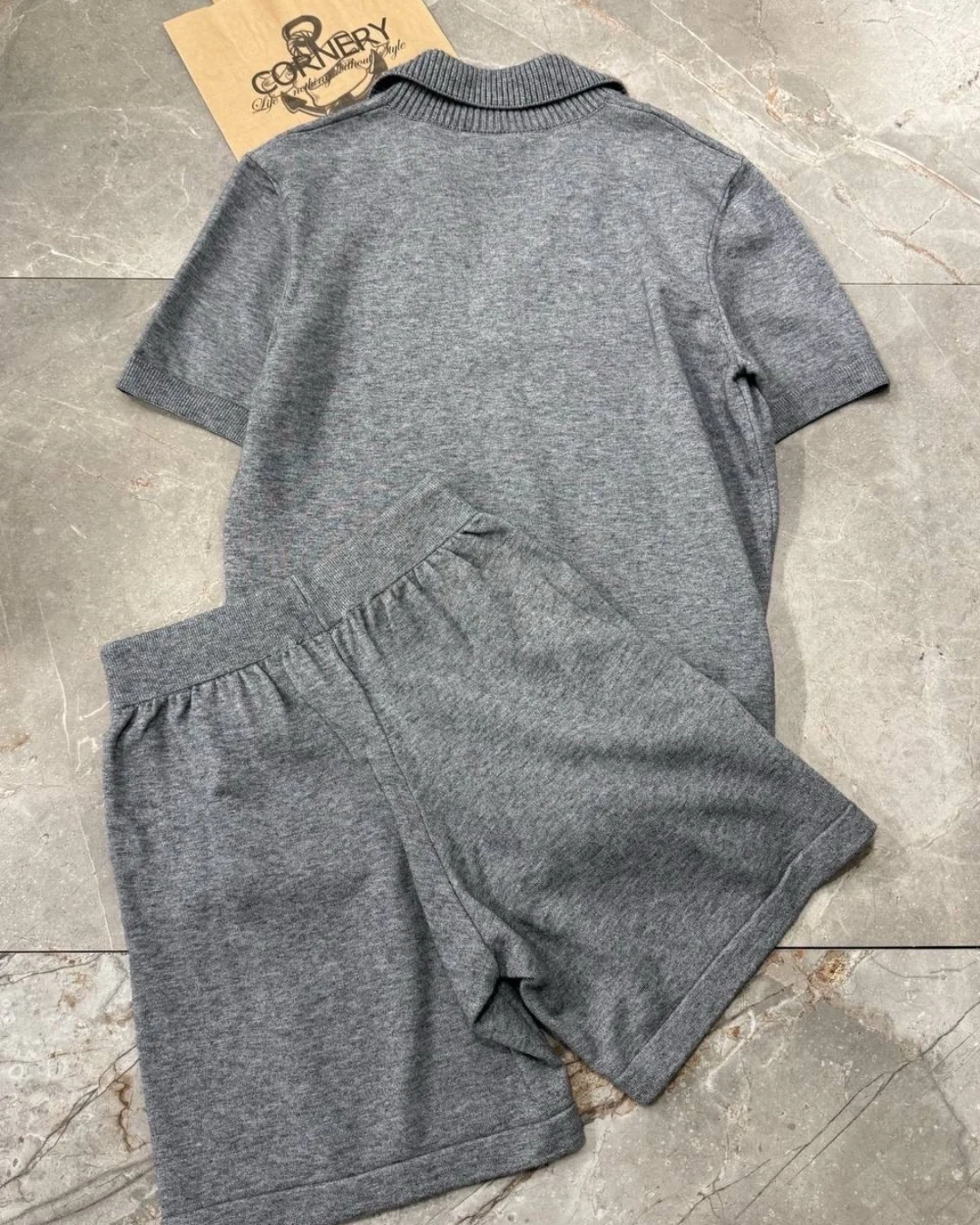 Летний костюм Jacquemus — фото 2