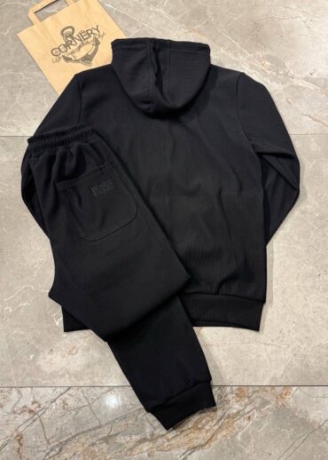 16633a68-e4ac-4edc-8f3c-58b68c195094