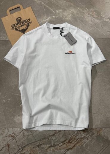 Футболка Balenciaga