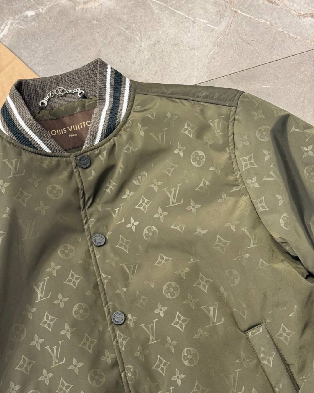 Бомбер Louis Vuitton