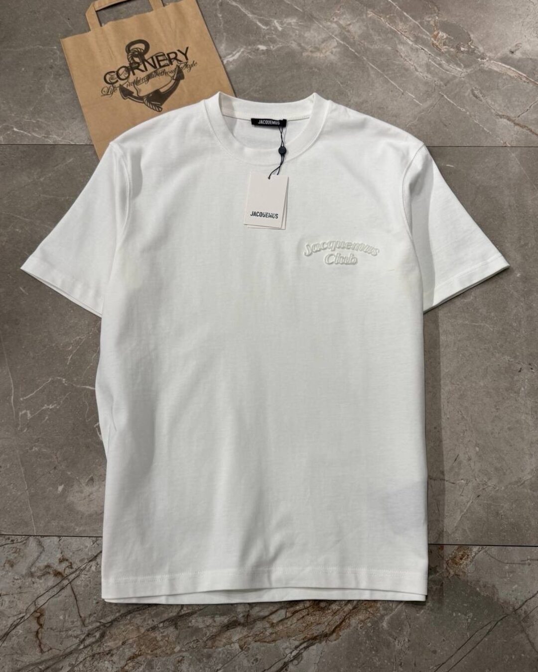 Футболка Jacquemus
