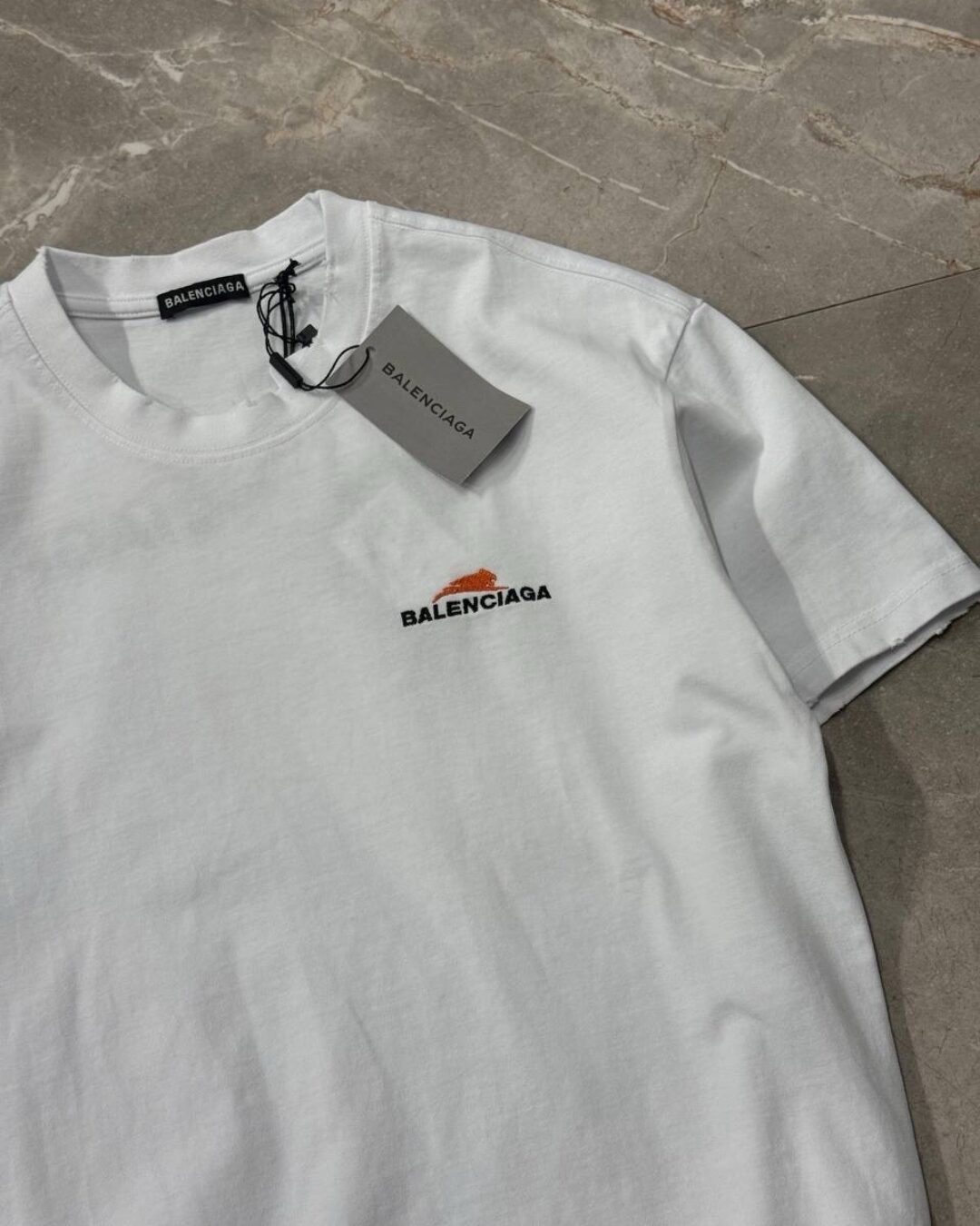 Футболка Balenciaga