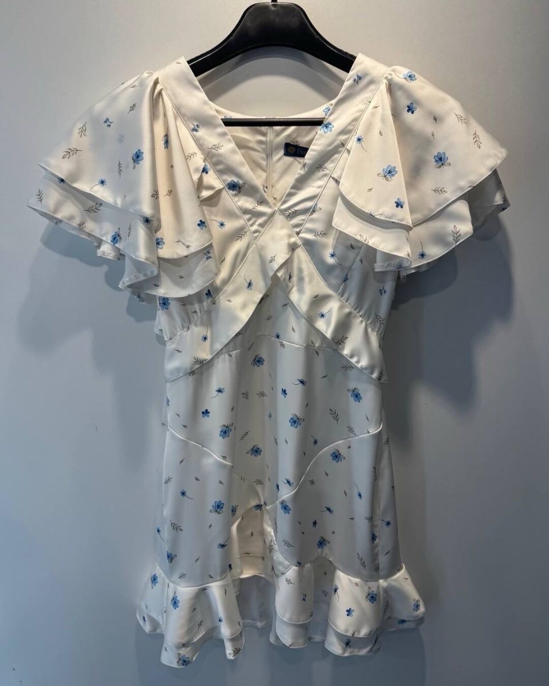 Платье Cornery