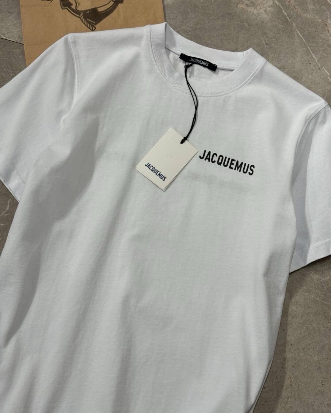 Футболка Jacquemus