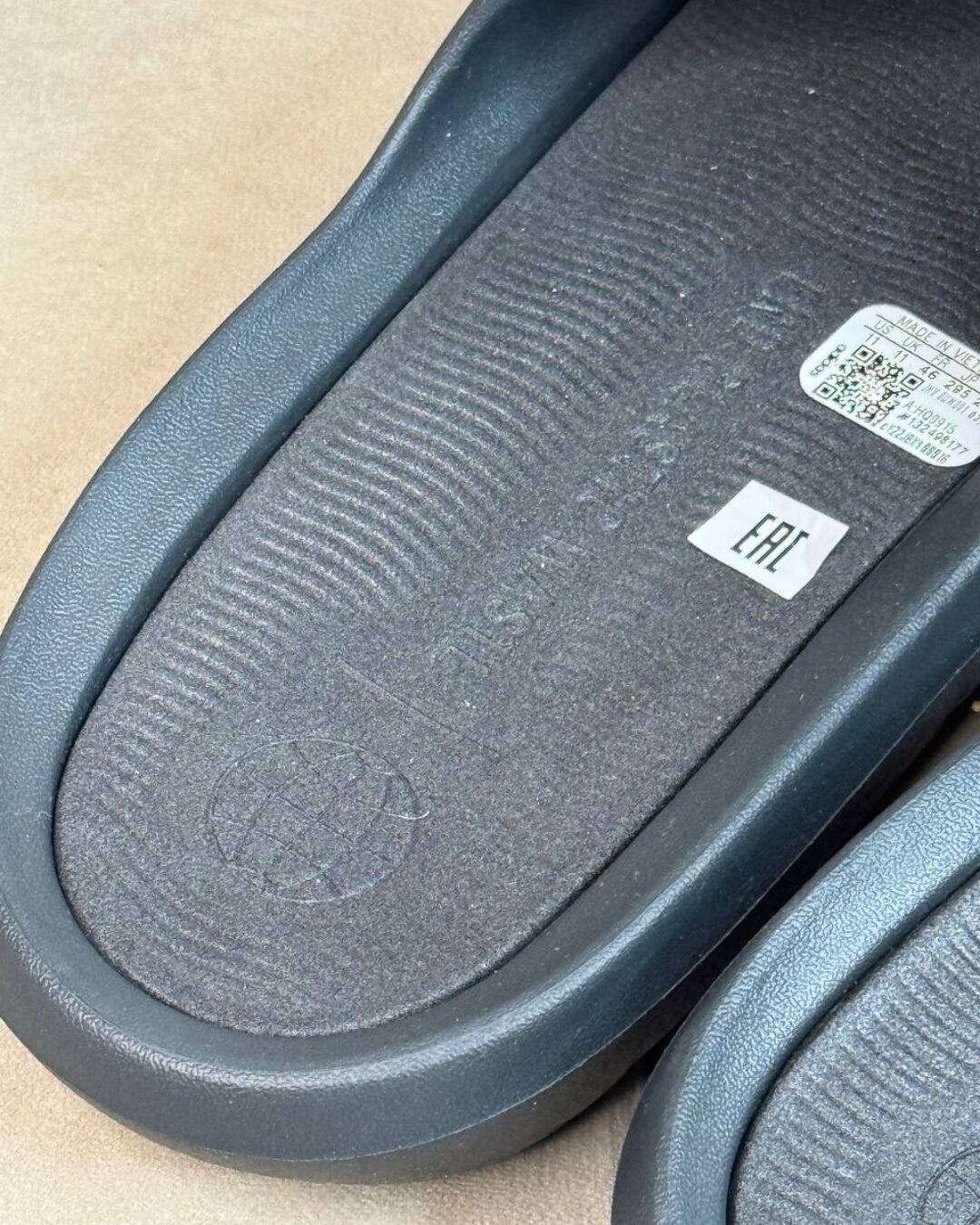 Тапки Adidas