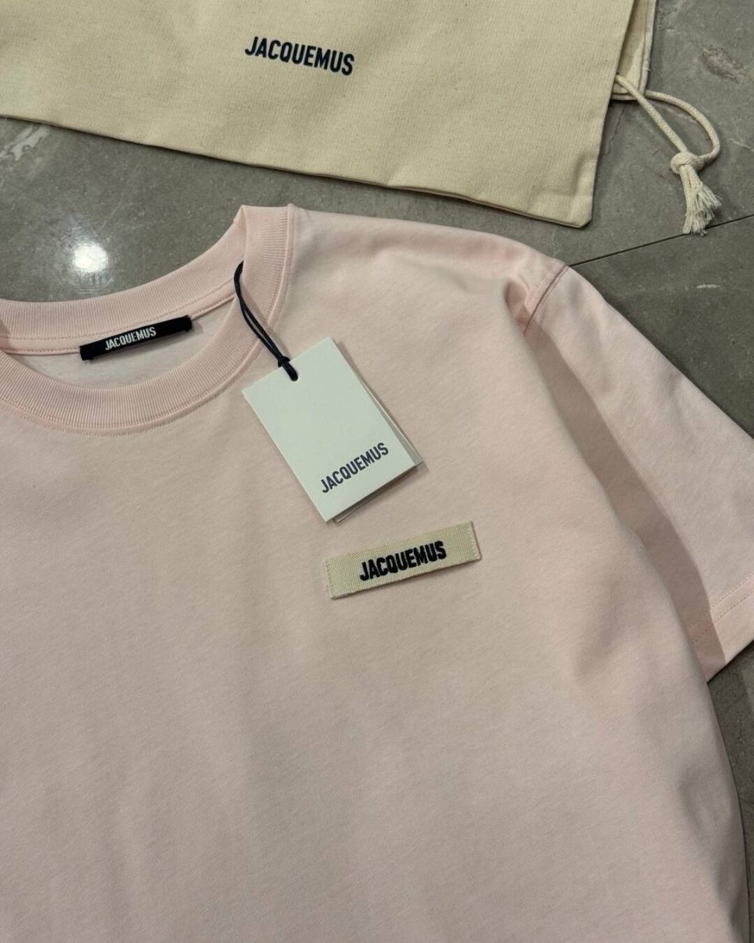 Футболка Jacquemus