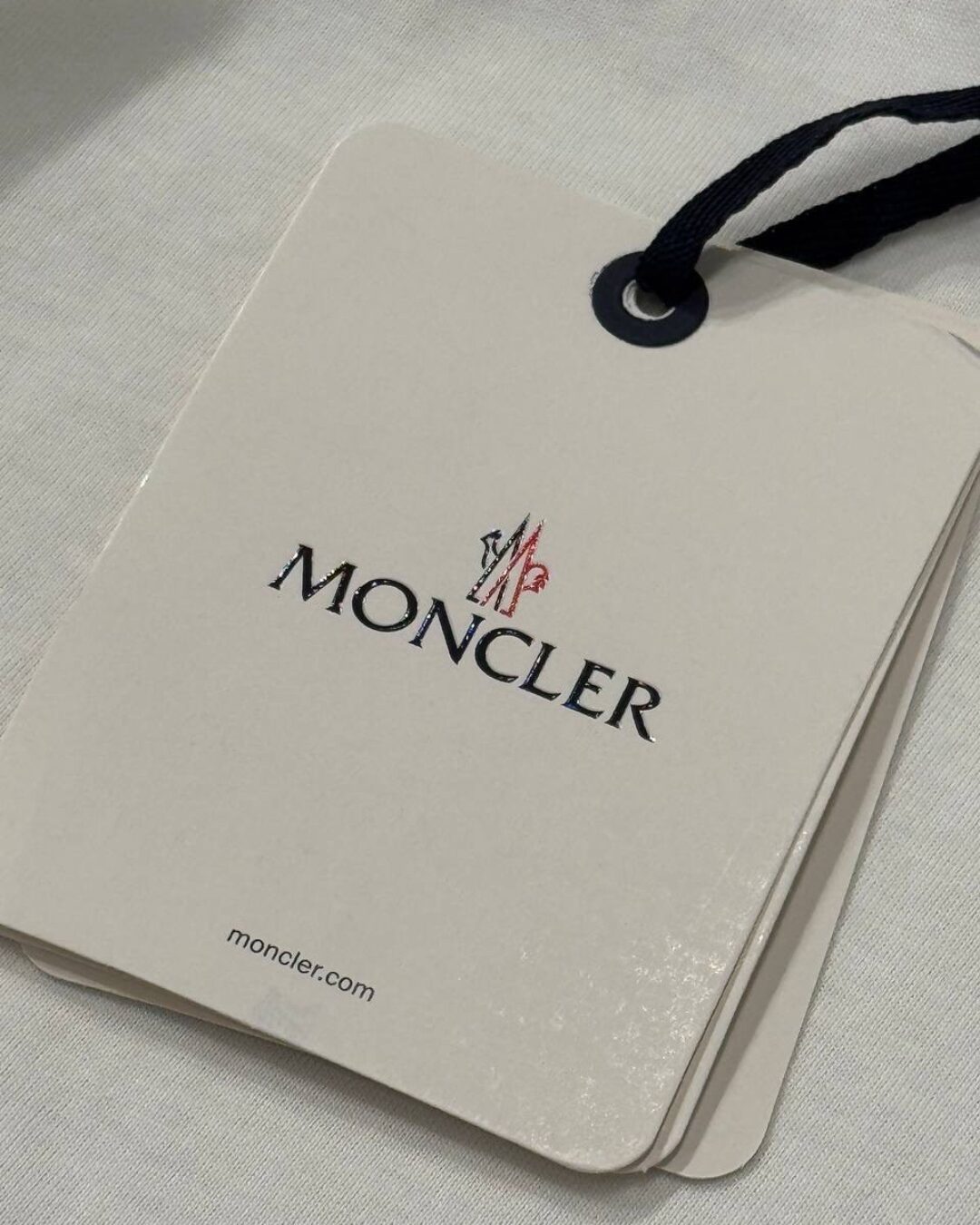 Футболка Moncler