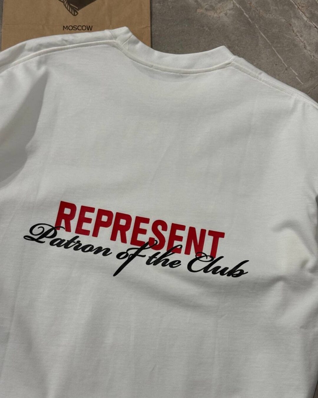 Футболка Represent