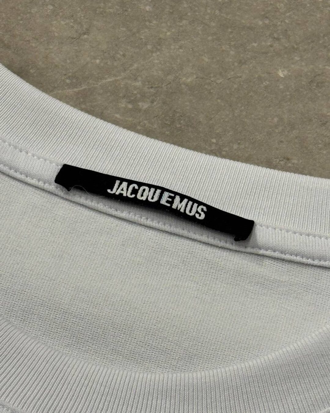 Футболка Jacquemus