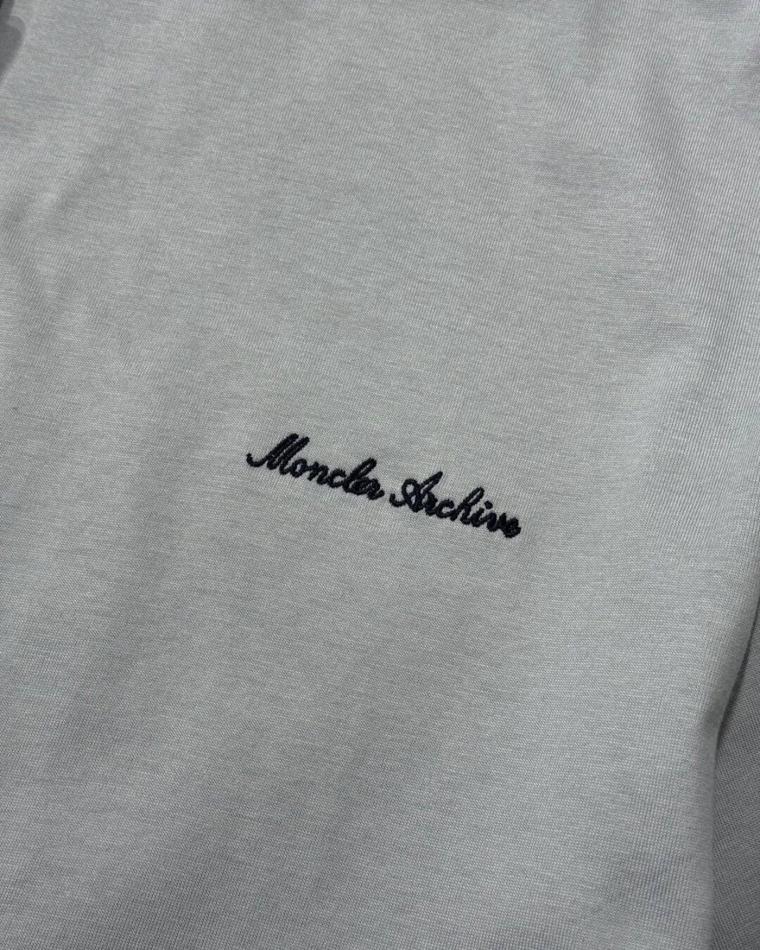 Футболка Moncler