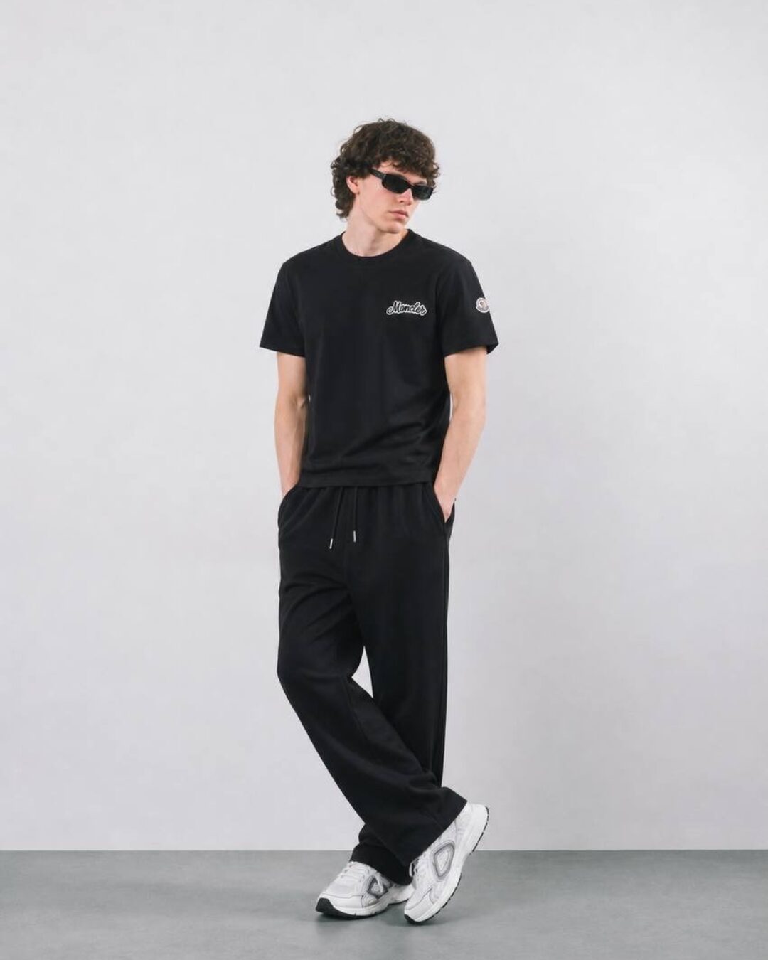Футболка Moncler