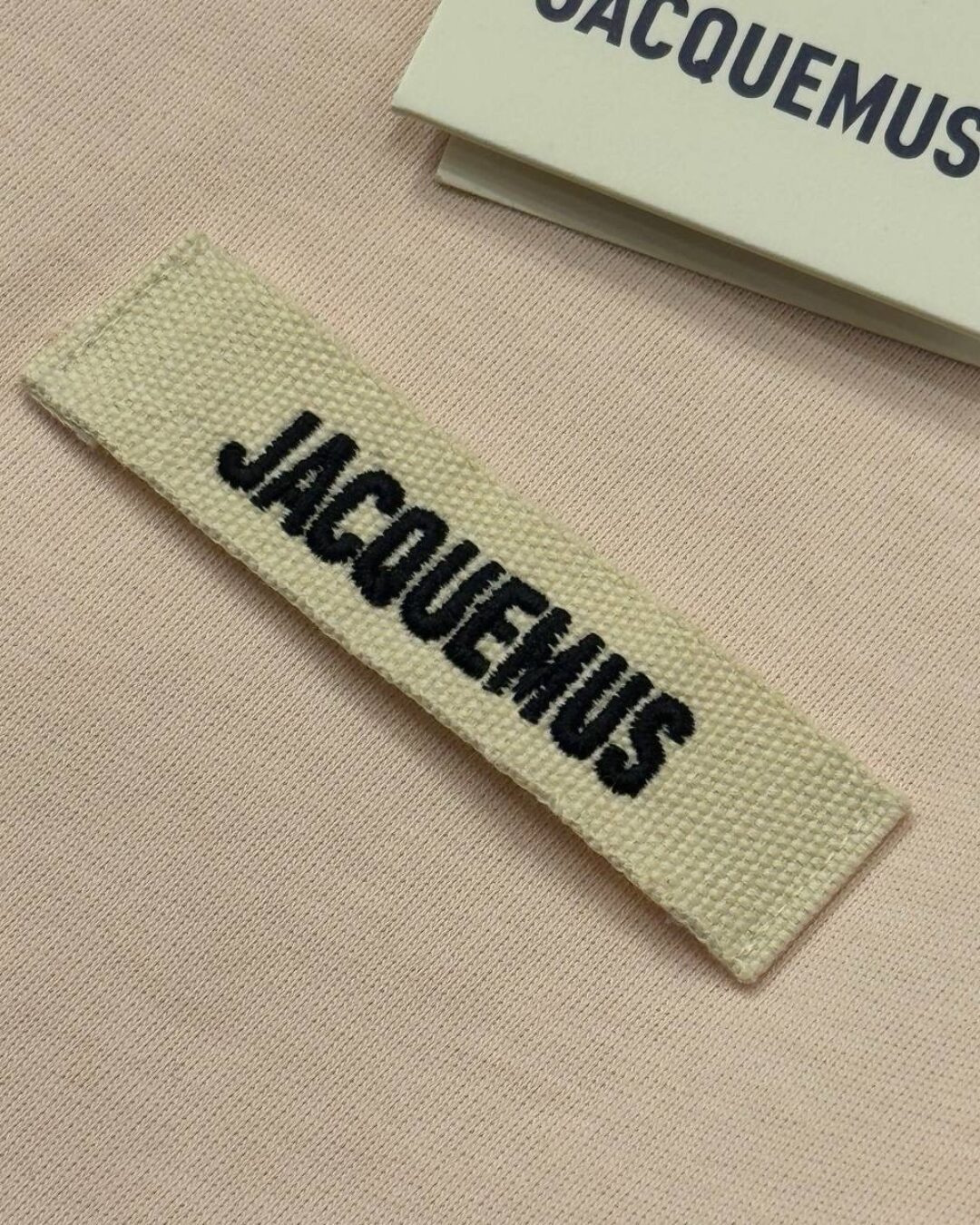 Футболка Jacquemus