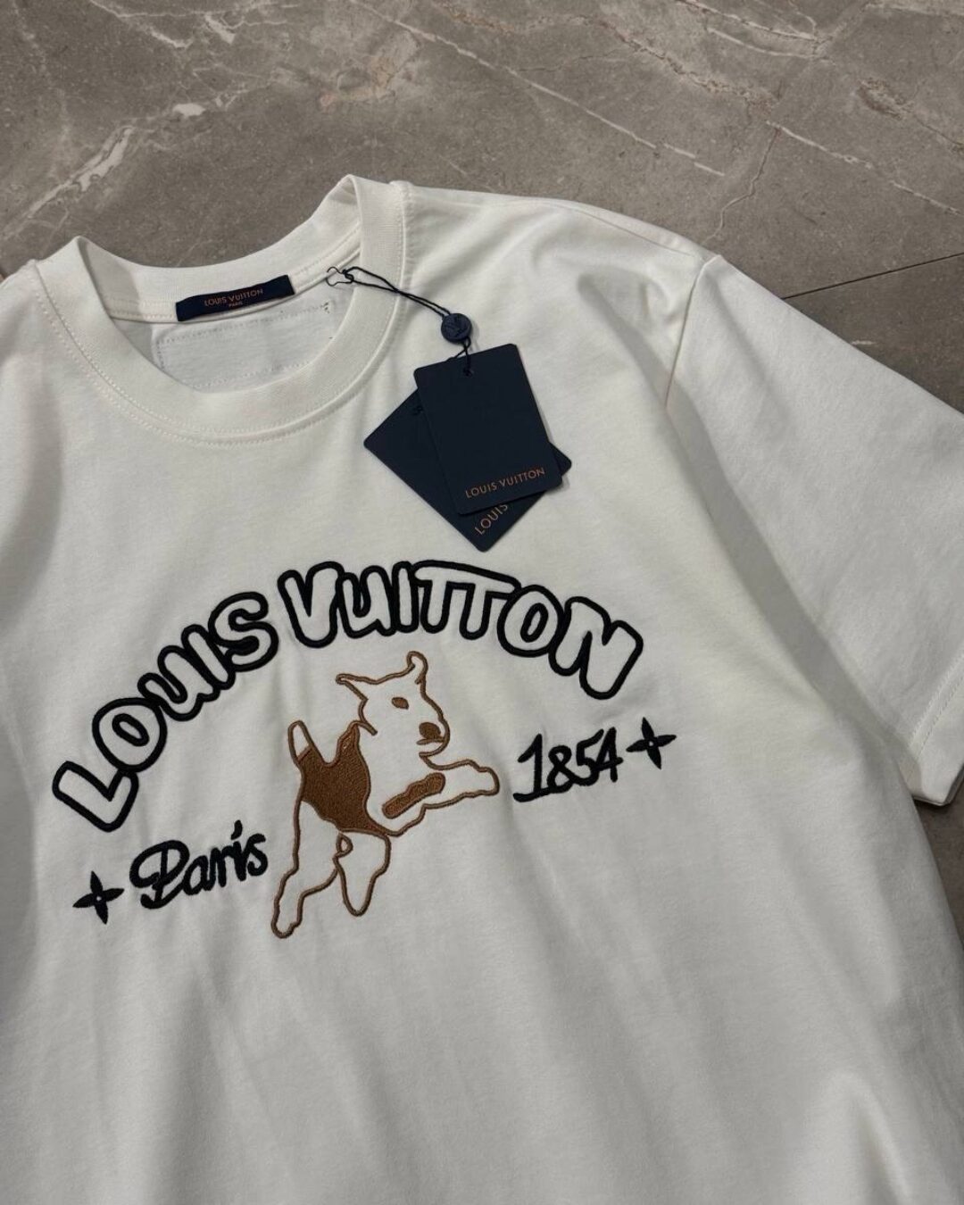 Футболка Louis vuitton