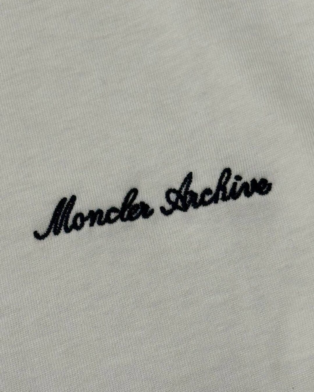Футболка Moncler
