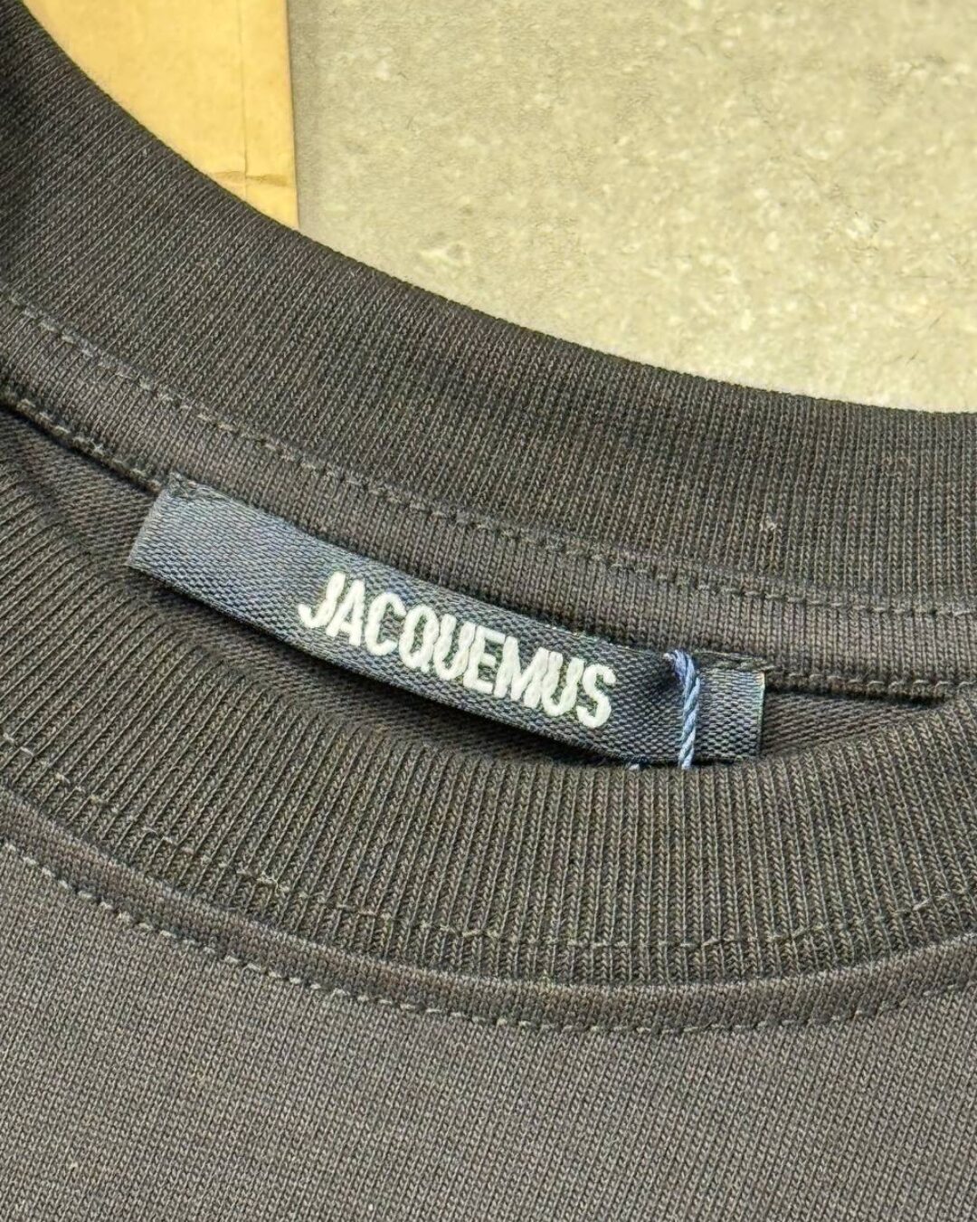Футболка Jacquemus