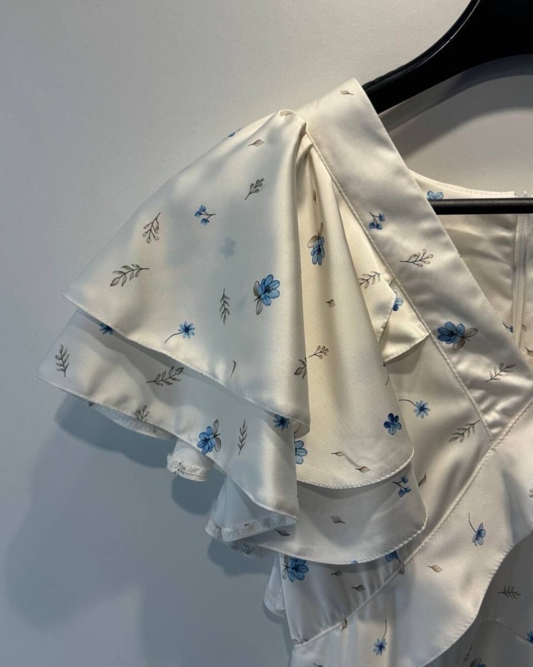 Платье Cornery