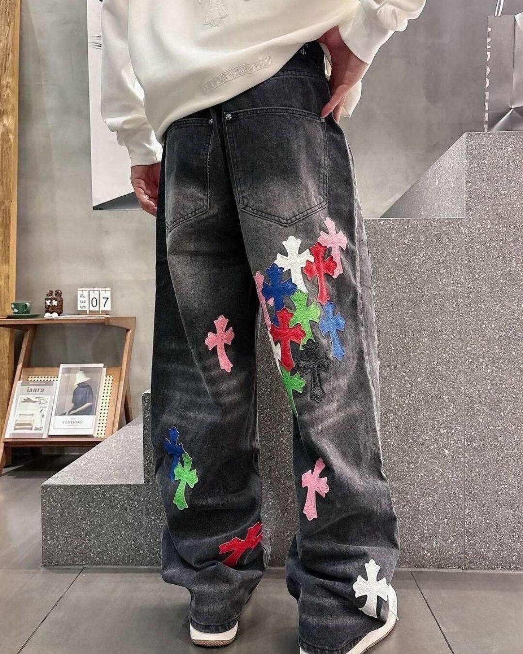 Джинсы Chrome Hearts