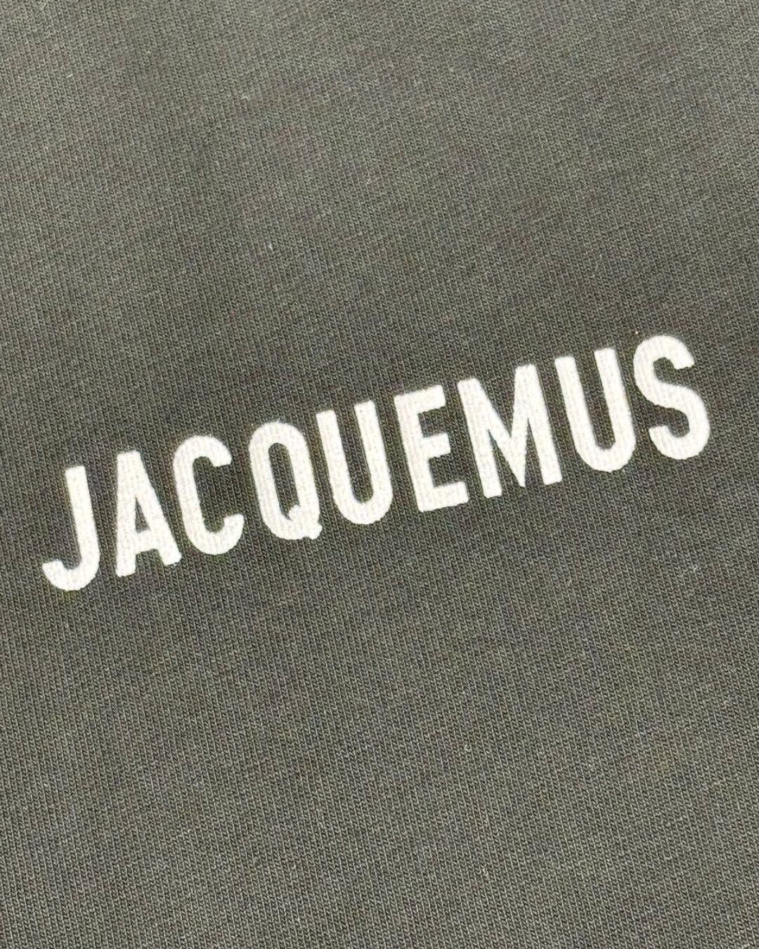 Футболка Jacquemus