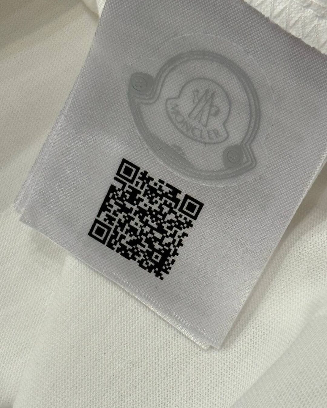 Футболка Moncler