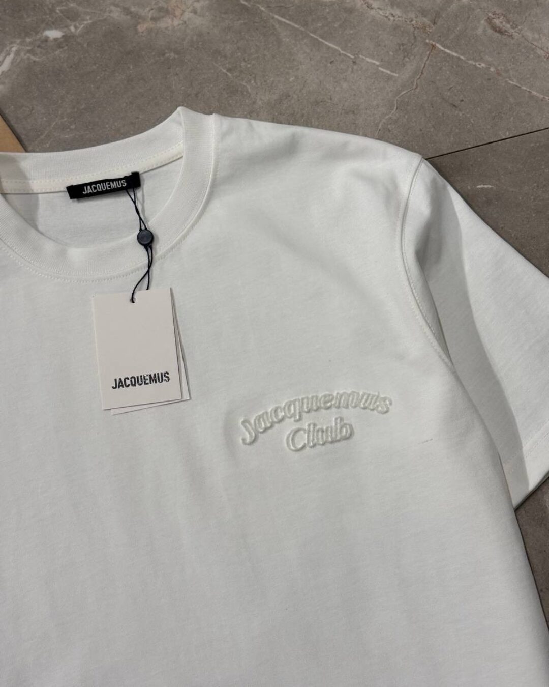 Футболка Jacquemus