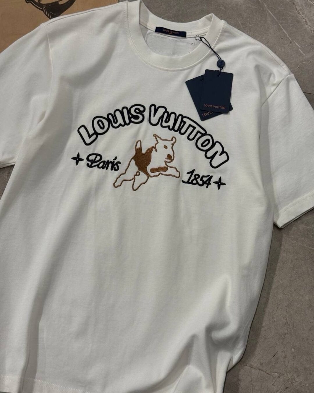 Футболка Louis vuitton