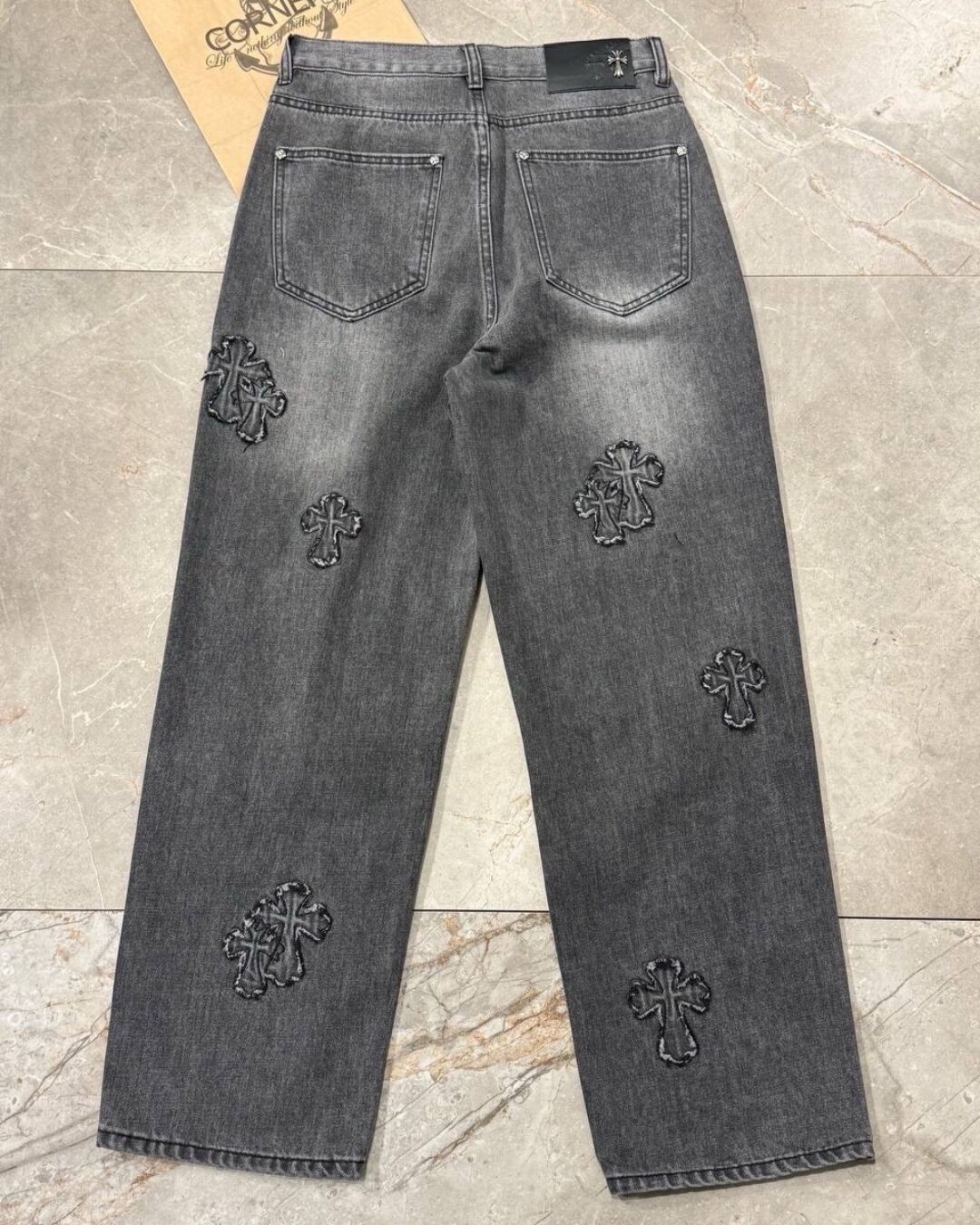 Джинсы Chrome Hearts