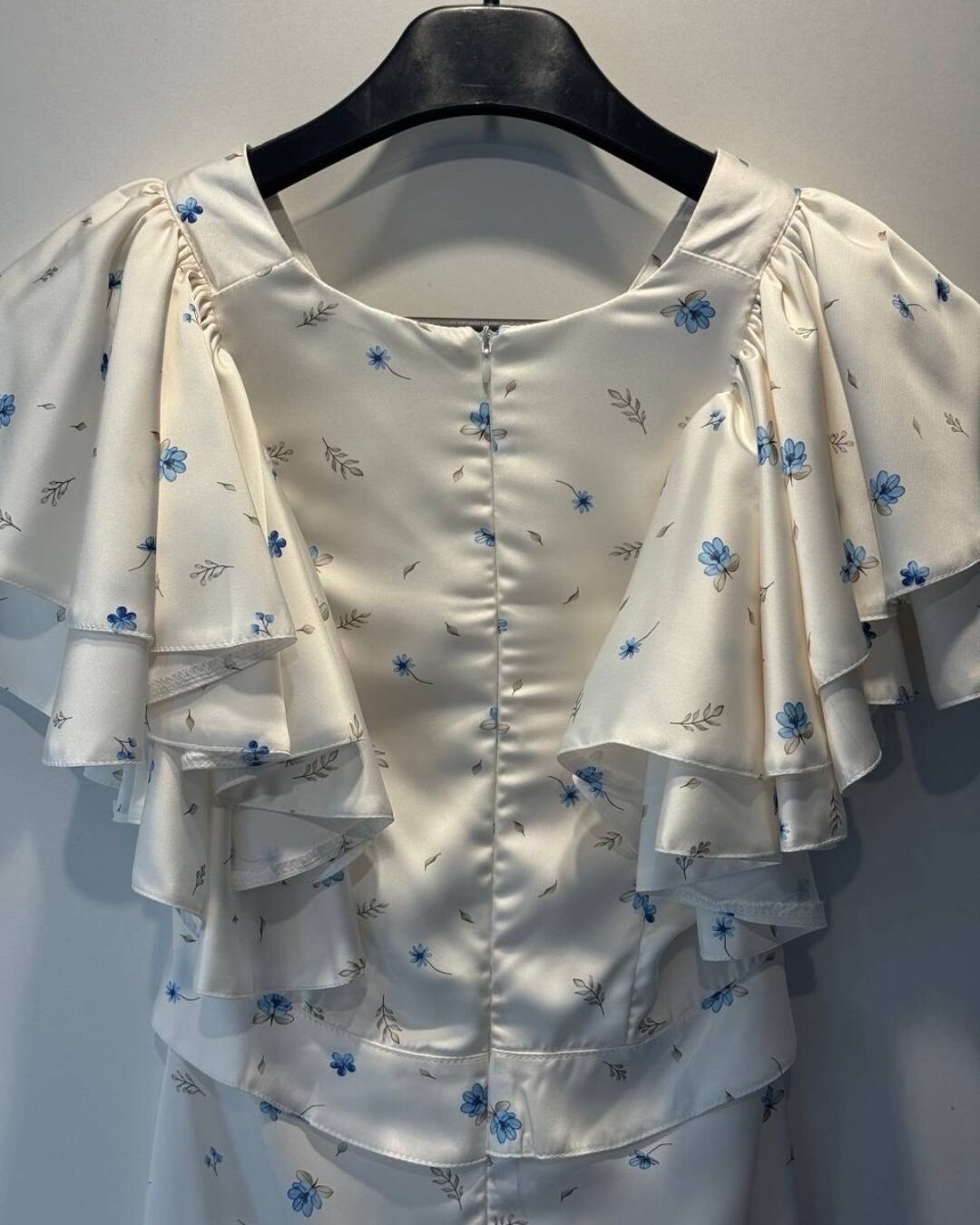 Платье Cornery