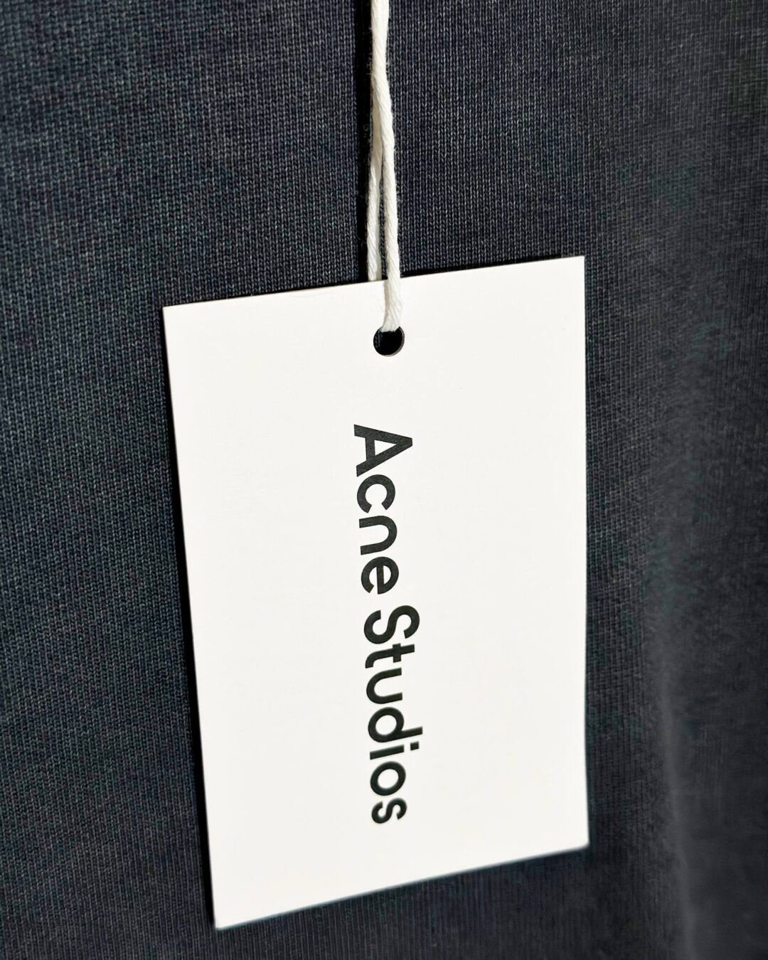 Костюм Acne