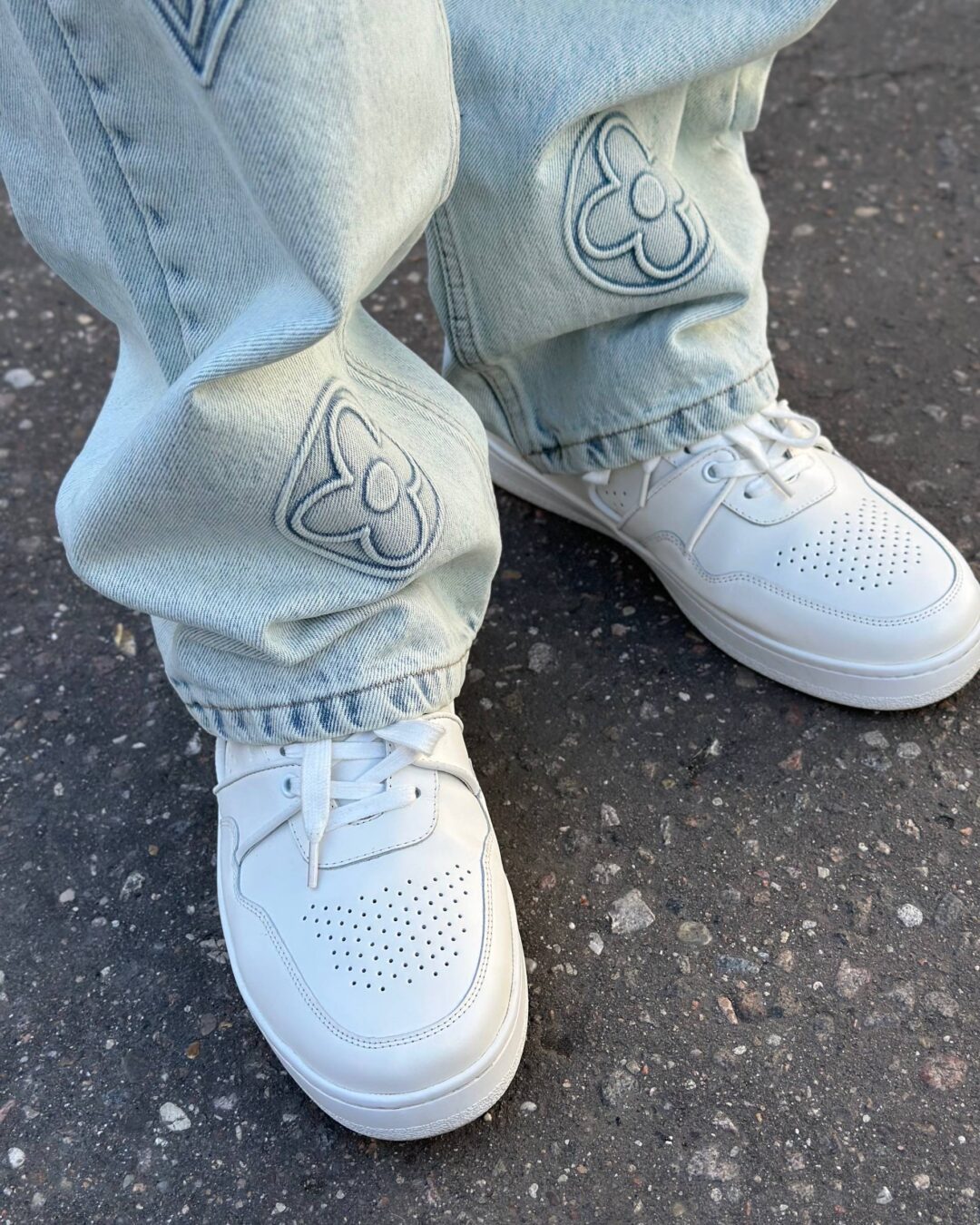 Джинсы Louis Vuitton