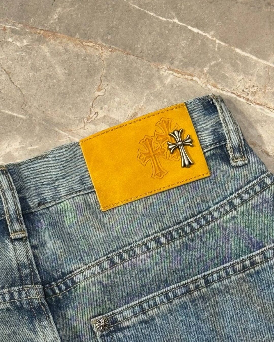 Джинсы Chrome Hearts