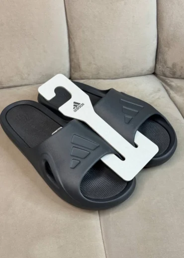 Тапки Adidas