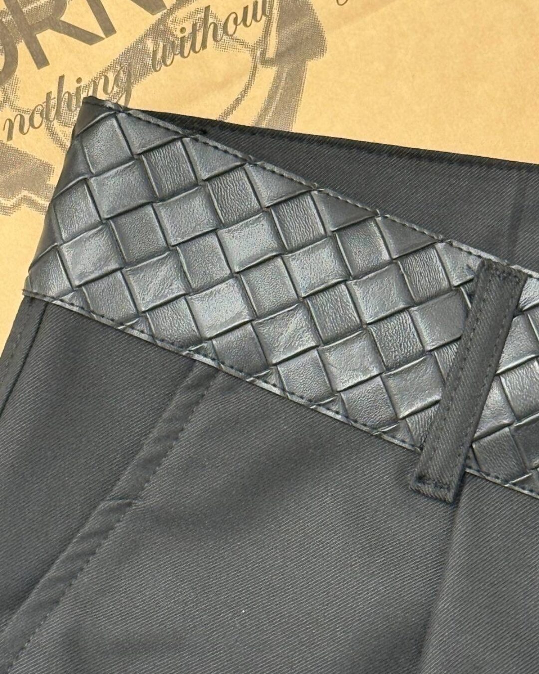 Штаны Bottega Veneta