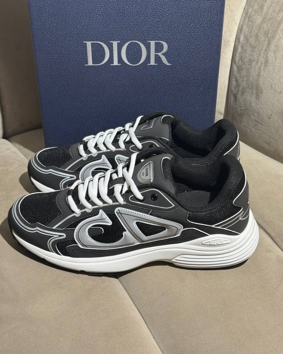 Кроссовки Dior
