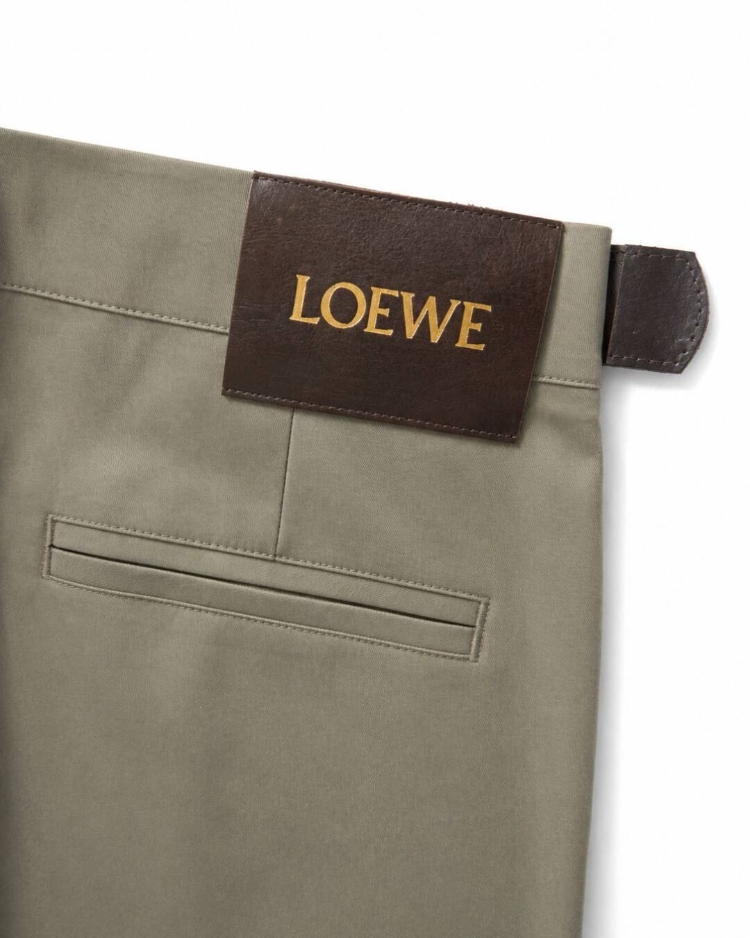 Костюм Loewe