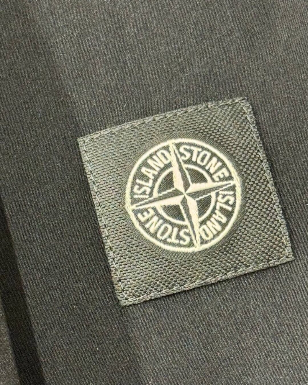Шорты Stone Island