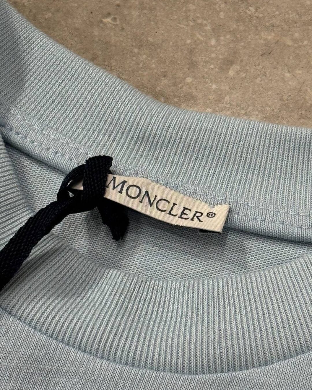 Футболка Moncler