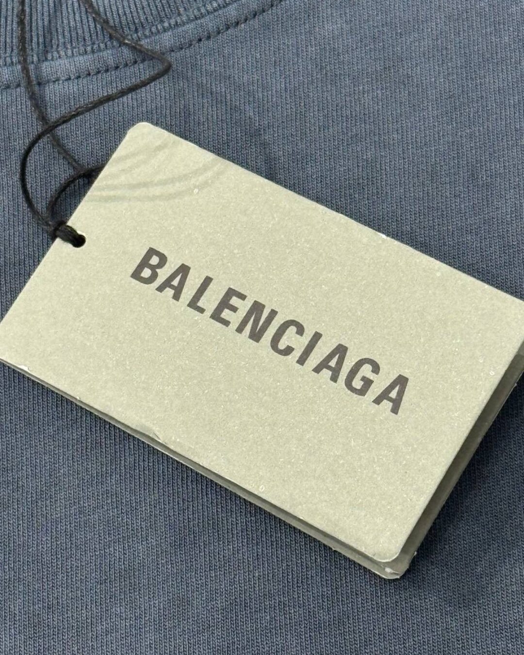 Футболка Balenciaga