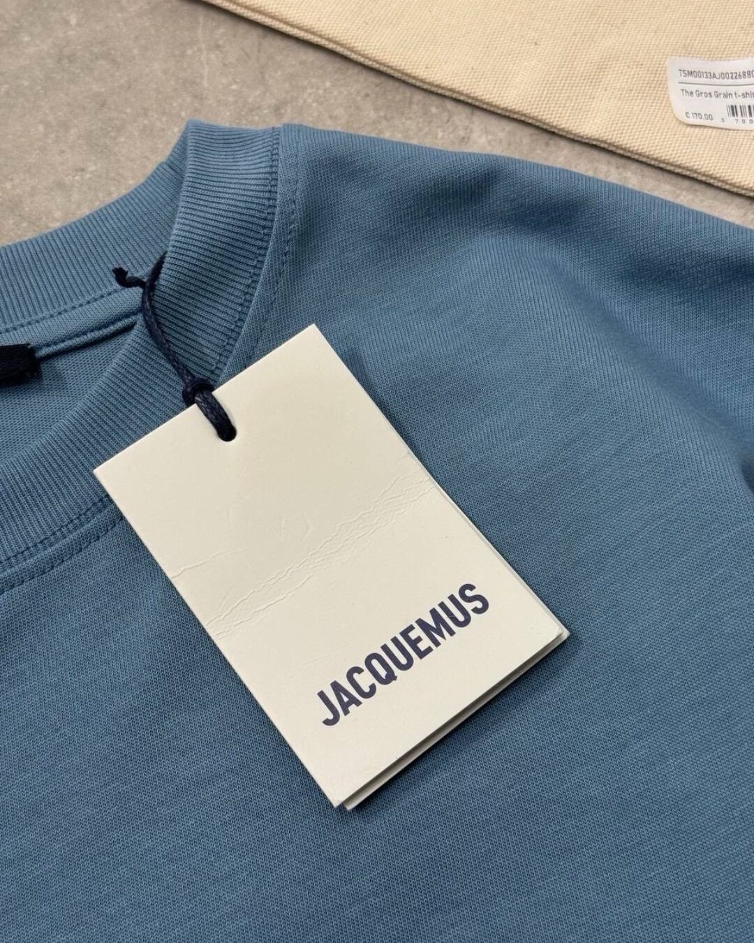 Футболка Jacquemus
