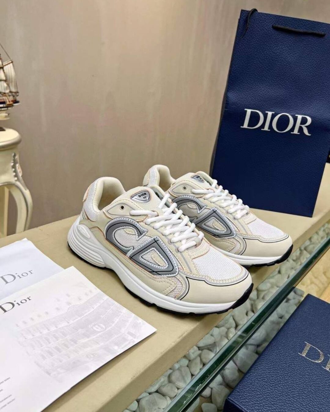 Кроссовки Dior