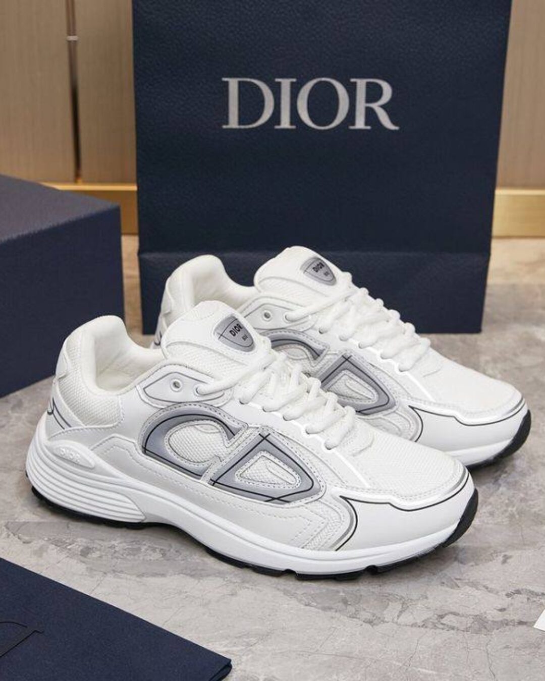 Кроссовки Dior