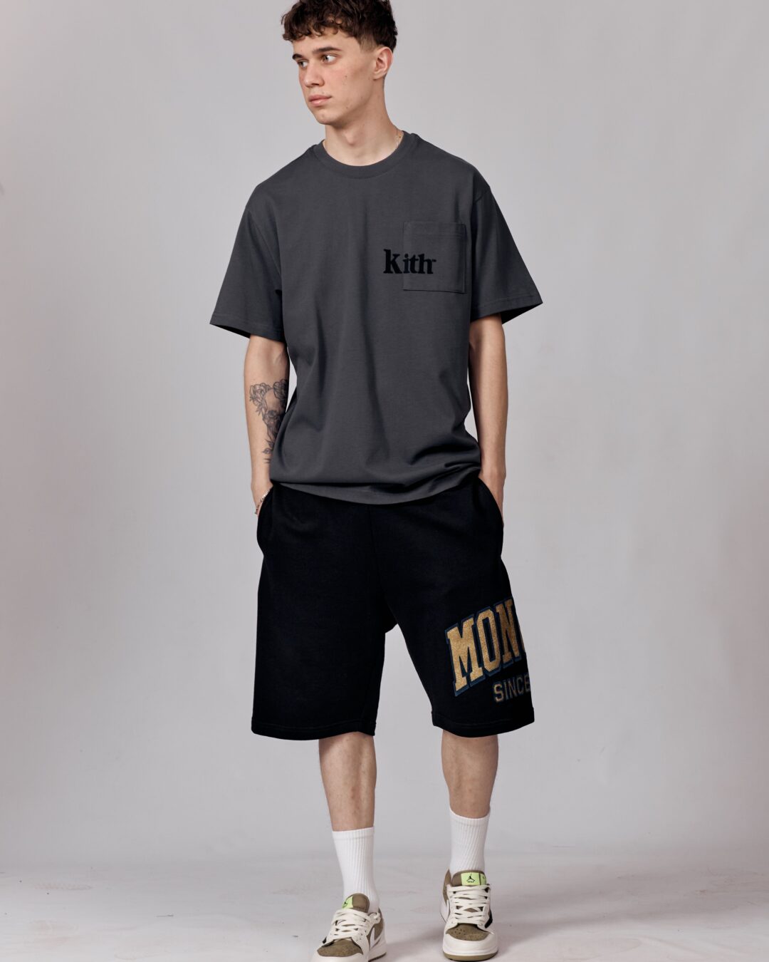 Футболка Kith